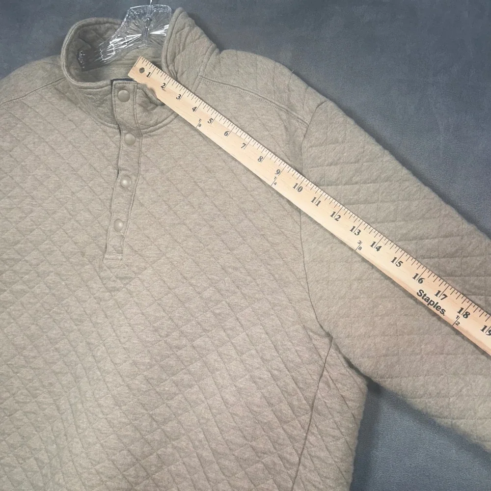 RHONE quilted snap